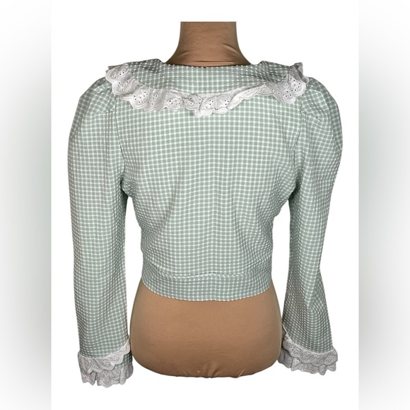 Galeria Chic Green Cropped Gingham Lace Trimmed Women's Top - Picture 2 of 6